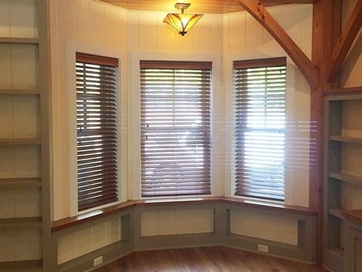 Hunter Douglas Dealer Image